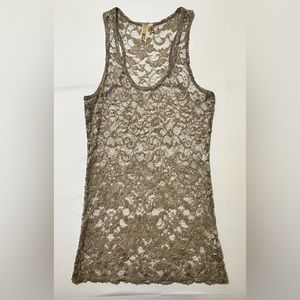 NWOT BKE Textured Peekaboo Tank/Camisole - Gold w/ Metallic Gold - Medium